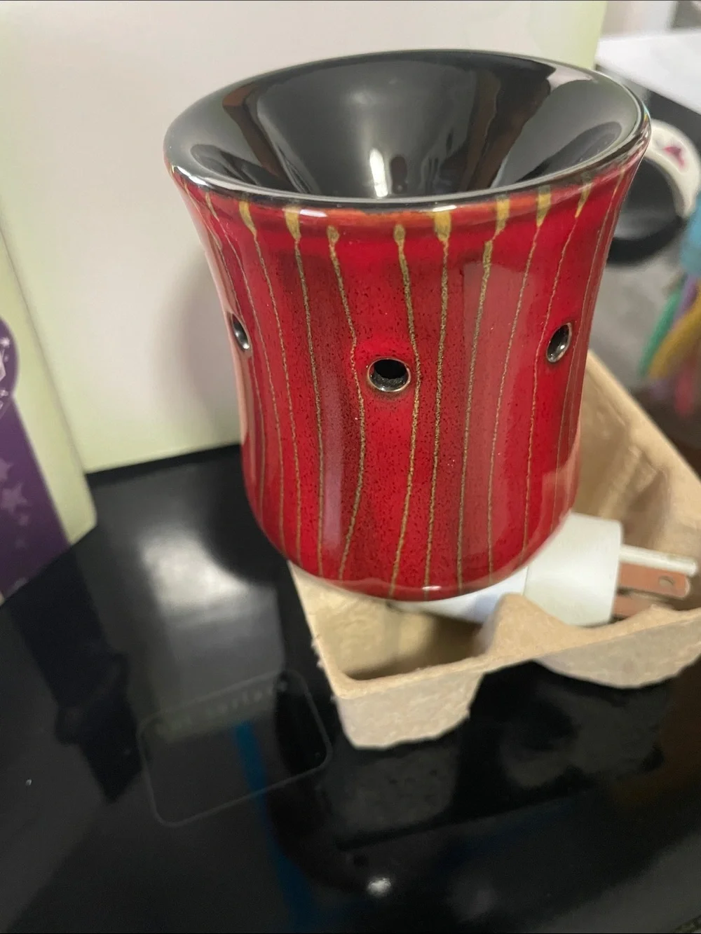 Scentsy Red and Gold Taro Plug-In Warmer